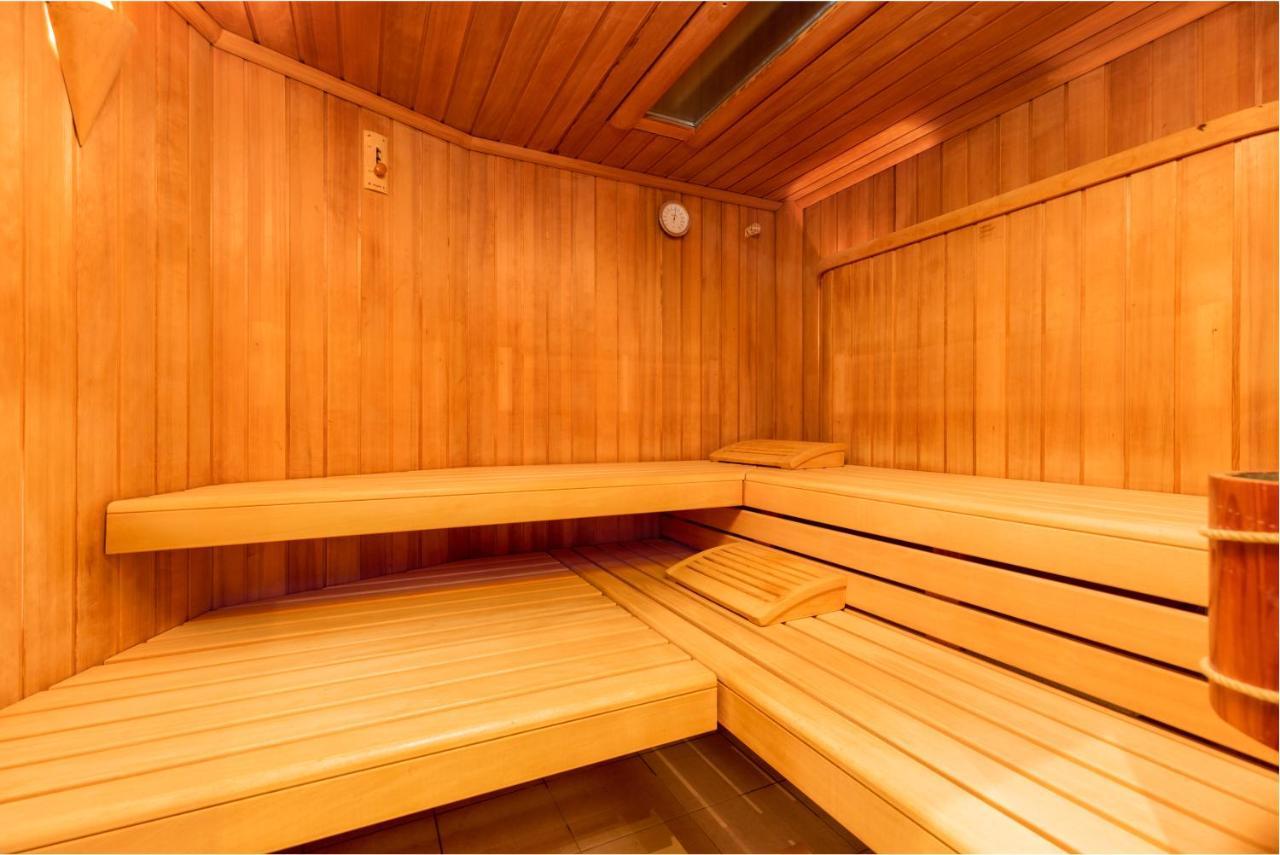 25H Spa-Residenz Pools In & Out, Private Garden & Beach Neusiedl am See Exterior photo